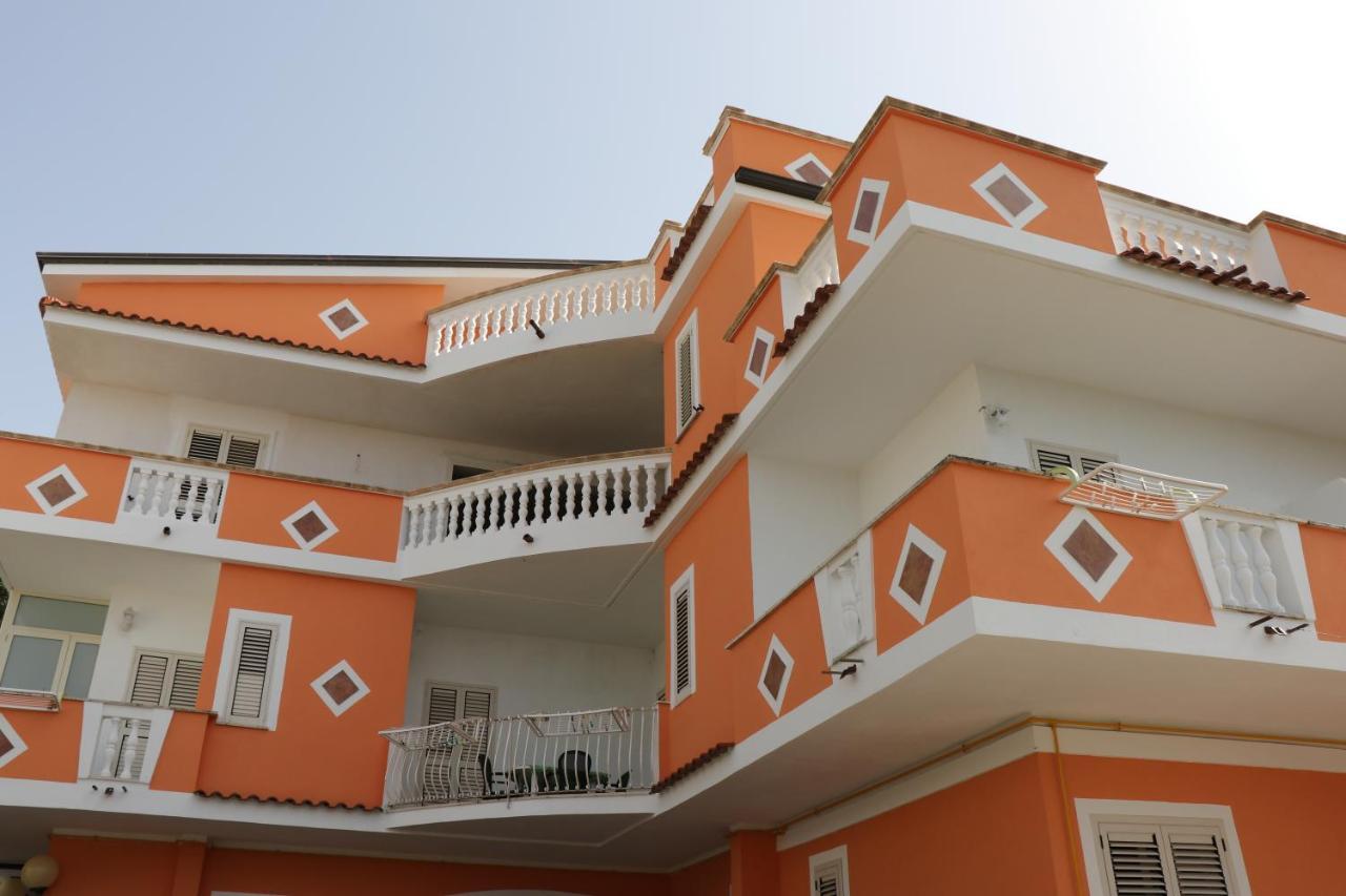 Villa Tropeano Санта-Доменіка Екстер'єр фото